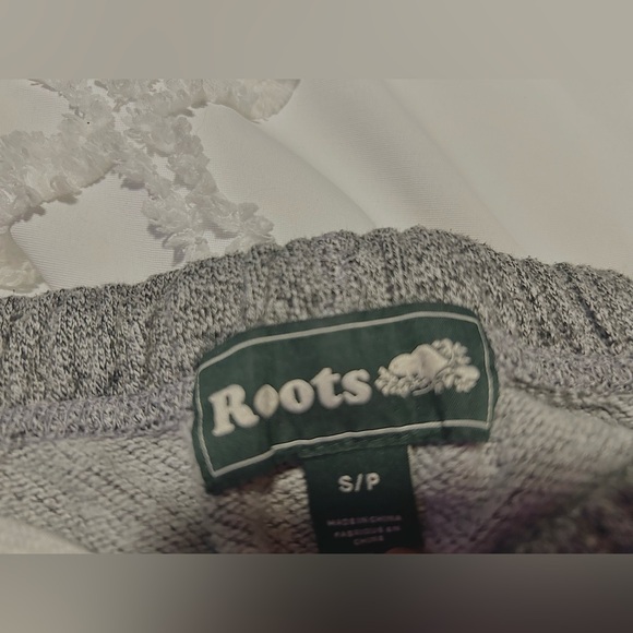 Women’s Roots Organic Original BF Sweatpant Size Small in Salt and Pepper - Picture 4 of 6